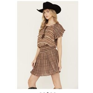 Shyanne Women's Smocked Waist Printed Dress Size‎ Medium